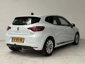 Renault Clio (2021) thumbnail 2