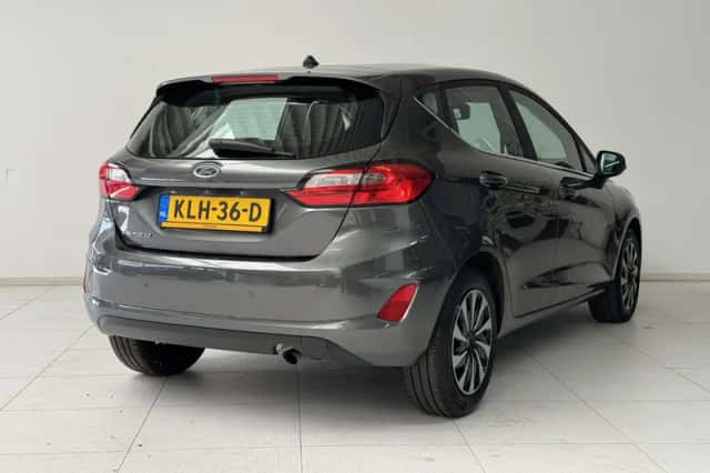 Ford Fiesta (2024) thumbnail 2