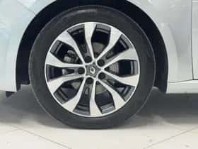 Renault Mégane (2024) thumbnail 25