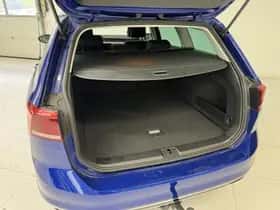 Volkswagen Passat (2020) thumbnail 9