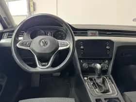 Volkswagen Passat (2020) thumbnail 10
