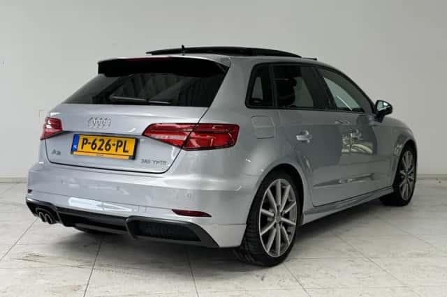Audi A3 (2019) thumbnail 2