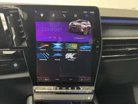 Renault Austral (2023) thumbnail 35