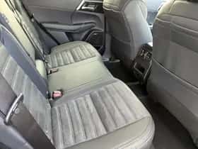 Mitsubishi Outlander (2026) thumbnail 17