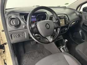 Renault Captur (2015) thumbnail 21