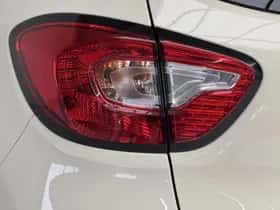 Renault Captur (2015) thumbnail 26