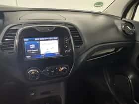 Renault Captur (2015) thumbnail 32