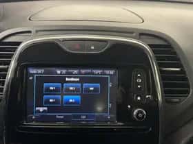 Renault Captur (2015) thumbnail 35