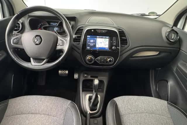 Renault Captur (2019) thumbnail 3