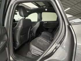 Ford Kuga (2022) thumbnail 36