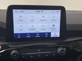 Ford Kuga (2022) thumbnail 41
