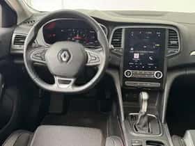 Renault Mégane (2023) thumbnail 3