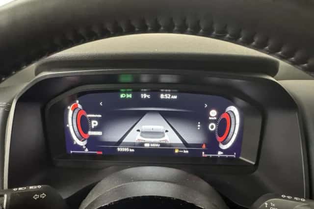 Nissan Qashqai (2022) thumbnail 4