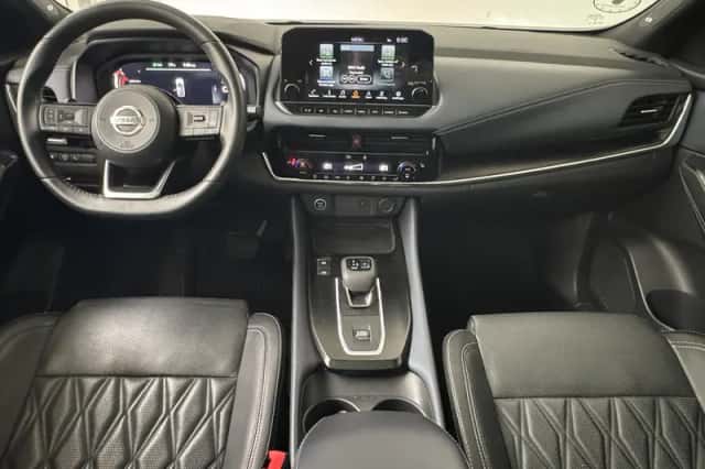 Nissan Qashqai (2022) thumbnail 3