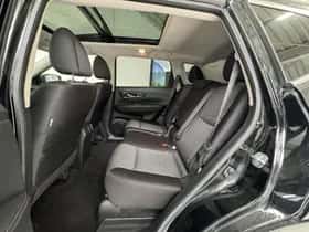 Nissan X-Trail (2019) thumbnail 8
