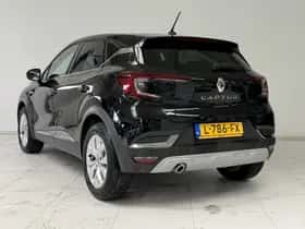 Renault Captur (2021) thumbnail 6