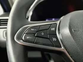 Renault Clio (2024) thumbnail 22