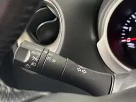 Nissan Juke (2011) thumbnail 21