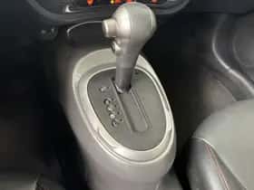 Nissan Juke (2011) thumbnail 25