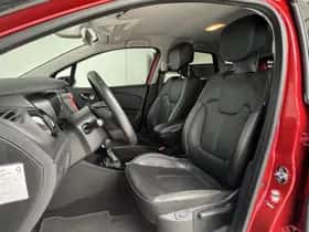 Renault Captur (2016) thumbnail 5