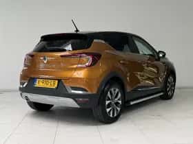 Renault Captur (2021) thumbnail 2
