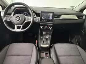 Renault Captur (2021) thumbnail 3