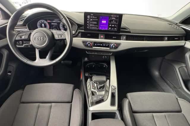 Audi A4 (2023) thumbnail 3