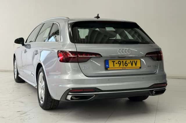 Audi A4 (2023) thumbnail 6