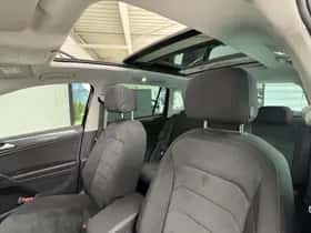 Volkswagen Tiguan (2019) thumbnail 14