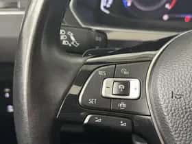 Volkswagen Tiguan (2019) thumbnail 16