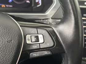 Volkswagen Tiguan (2019) thumbnail 17