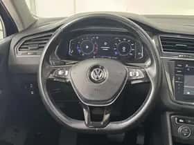 Volkswagen Tiguan (2019) thumbnail 23