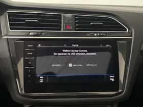 Volkswagen Tiguan (2019) thumbnail 26