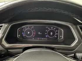 Volkswagen Tiguan (2019) thumbnail 4