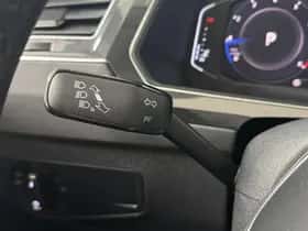 Volkswagen Tiguan (2019) thumbnail 32