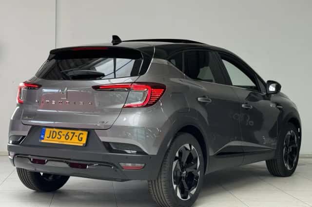 Mitsubishi ASX (2025) thumbnail 2