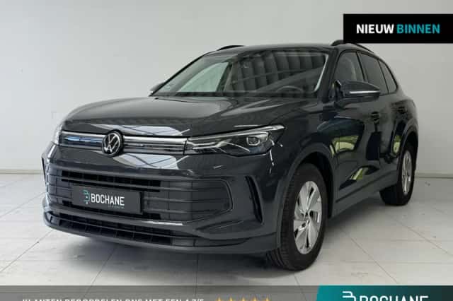 Volkswagen Tiguan (2024) thumbnail 1