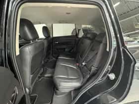 Mitsubishi Outlander (2015) thumbnail 18
