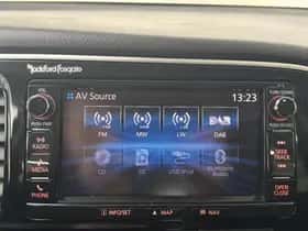 Mitsubishi Outlander (2015) thumbnail 32