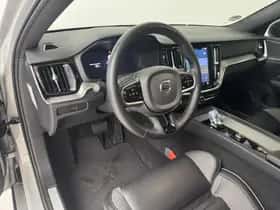 Volvo V60 (2023) thumbnail 23