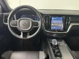 Volvo V60 (2023) thumbnail 10