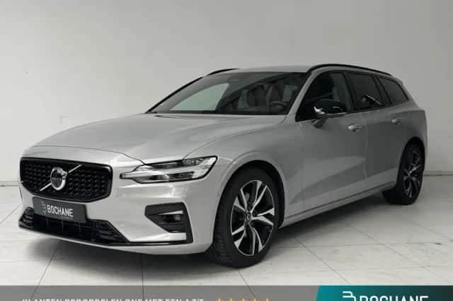 Volvo V60 (2023) thumbnail 1