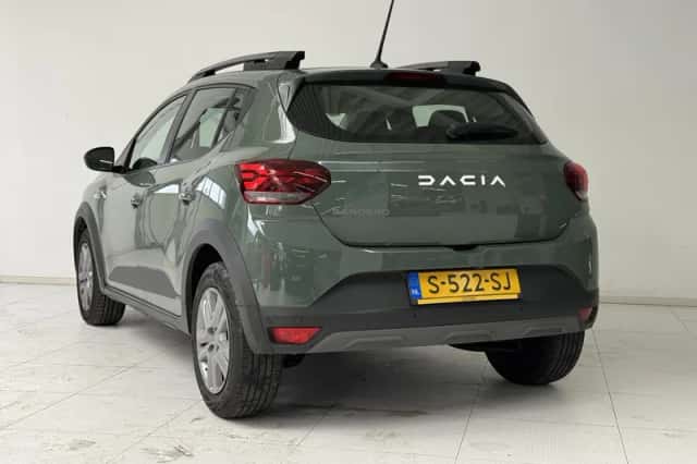 Dacia Sandero Stepway (2023) thumbnail 6