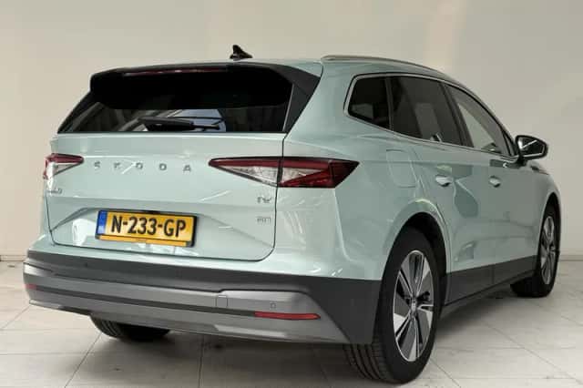 Škoda Enyaq (2021) thumbnail 2