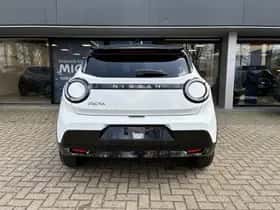 Nissan Micra thumbnail 4