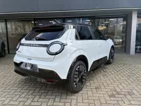 Nissan Micra thumbnail 5