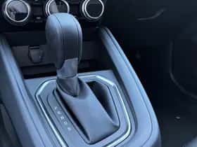 Mitsubishi Colt thumbnail 9