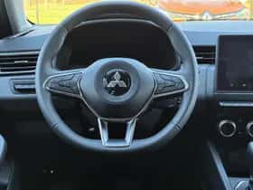 Mitsubishi Colt thumbnail 10