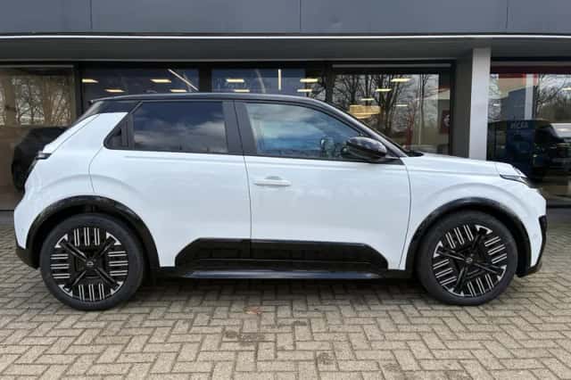 Nissan Micra (2026) thumbnail 6