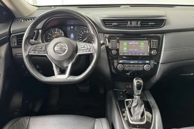 Nissan X-Trail (2021) thumbnail 3